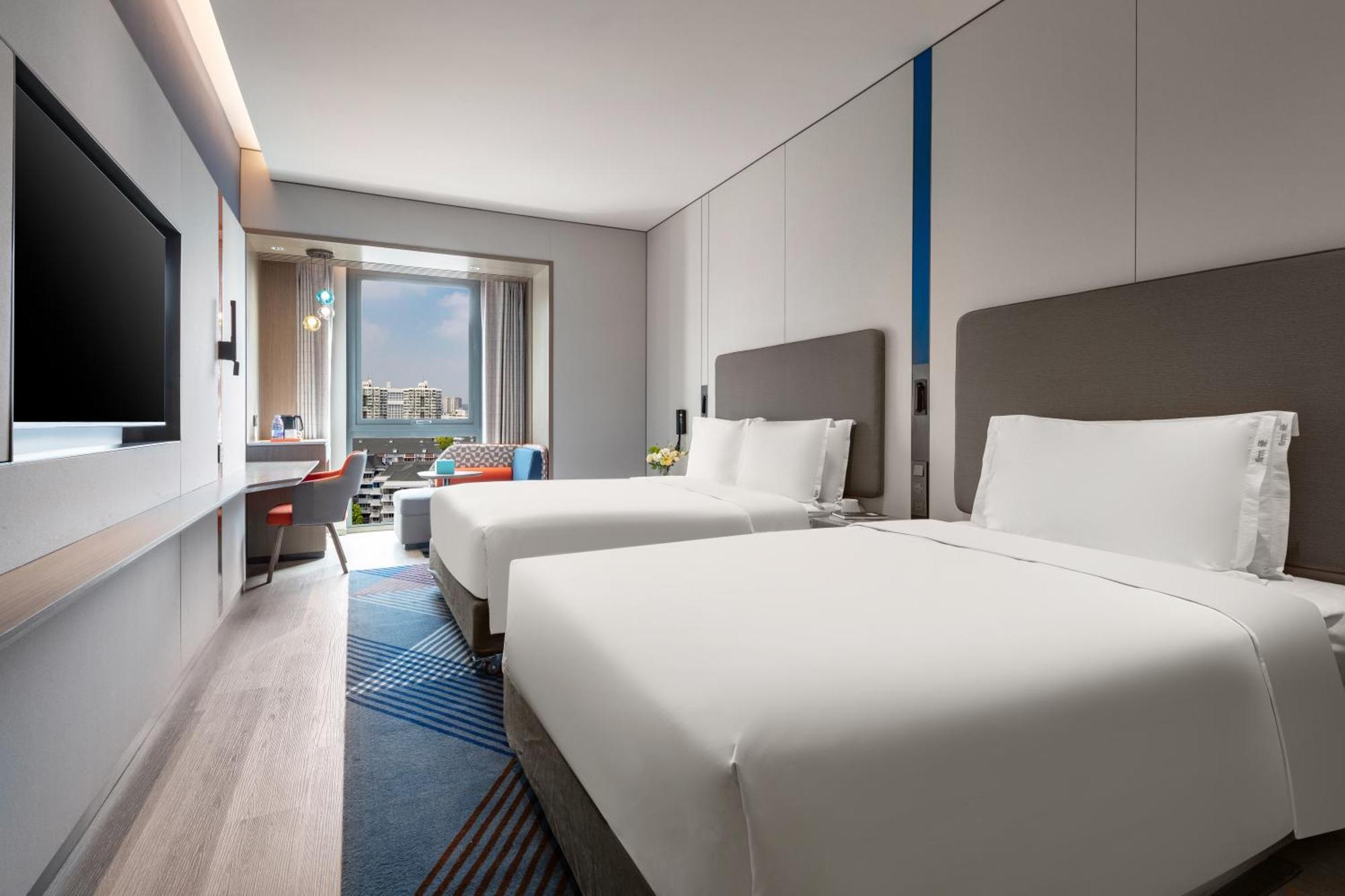 Hotel Express Changfeng Park 4*
